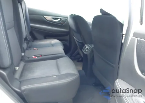 2017 Nissan Rogue S z USA, uszkodzony, nr VIN JN8AT2MT5HW131529